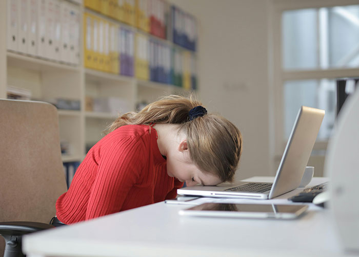 27 People Share The Biggest Scams In History That Are Still Up To This Day