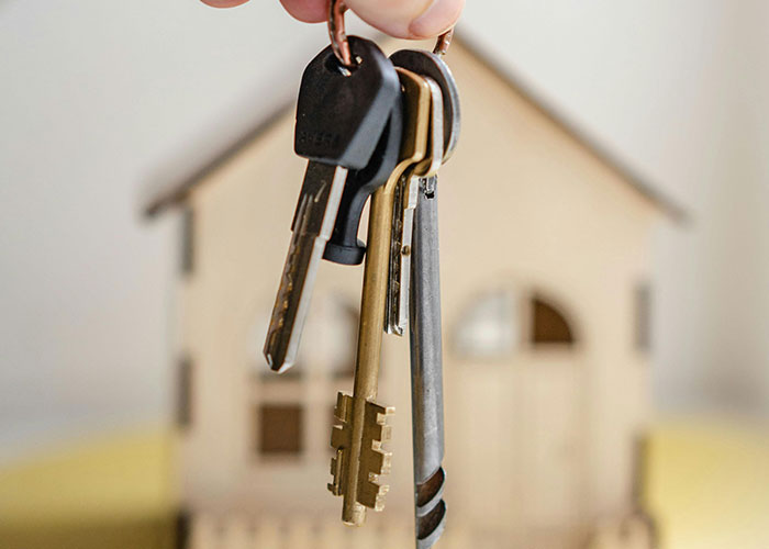 27 People Share The Biggest Scams In History That Are Still Up To This Day