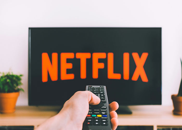 27 People Share The Biggest Scams In History That Are Still Up To This Day