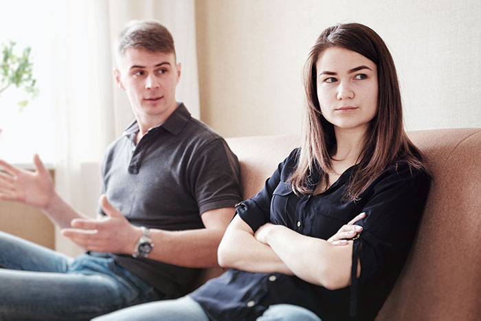 Guy Shocked That His &lsquo;Lesson&rsquo; For GF Ends In A Breakup, Gets A Reality Check