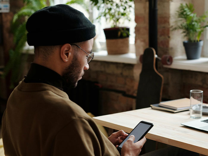 20 Personas cuentan cómo descubrieron la infidelidad de su pareja