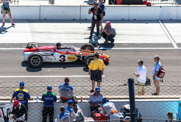 50 Awkward Questions That Made People Laugh Uncomfortably