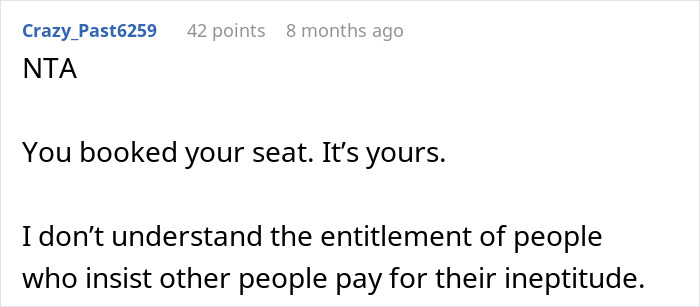 Passengers Unite Against Woman Who Wouldn't Give Up Her Aisle Seat For Family Of Five Passengers Unite Against Woman Who Wouldn't Give Up Her Aisle Seat For Family Of Five