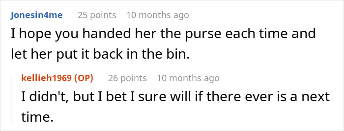 Fellow Passengers Approve Of This Woman’s Revenge On A Karen Who Refused To Be A ‘Decent Person’ Fellow Passengers Approve Of This Woman’s Revenge On A Karen Who Refused To Be A ‘Decent Person’