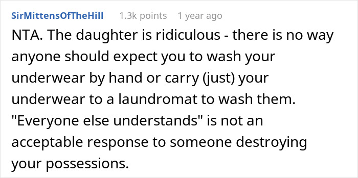Man Asks If He’s Wrong For Involving Police After Neighbor’s Outrage Over Washing Underwear Man Asks If He’s Wrong For Involving Police After Neighbor’s Outrage Over Washing Underwear