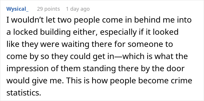 'Karens' Stop Airbnb Guests From Entering, Thinking They're Homeless, They Make Them Regret It 'Karens' Stop Airbnb Guests From Entering, Thinking They're Homeless, They Make Them Regret It