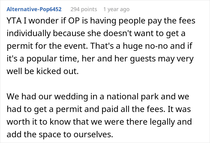 Guests Told To Pay $10 Entry Fee And Bring Chairs To Ridiculously Cheap Wedding, Call Couple Out