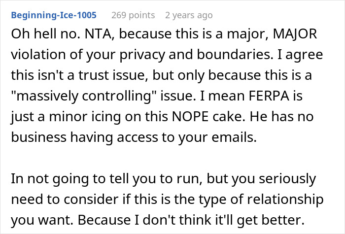 Woman Refuses To Risk Her Job So BF Can Check Her Phone At All Times As A &lsquo;Trust Gesture&rsquo;