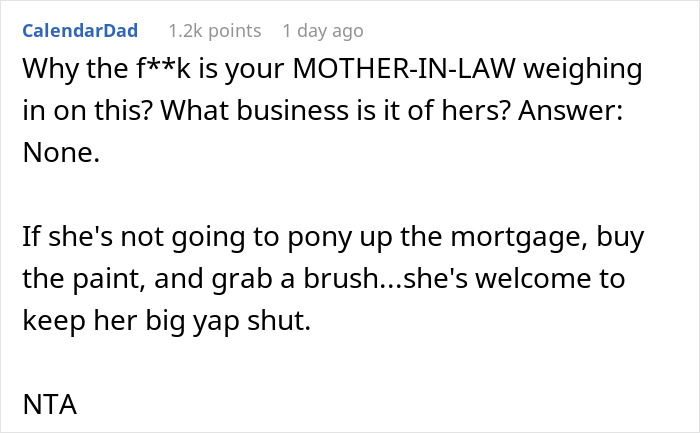 Guy Decides Not To Change Color Of The House He Bought, His Teen Son Struggles With It Years Later