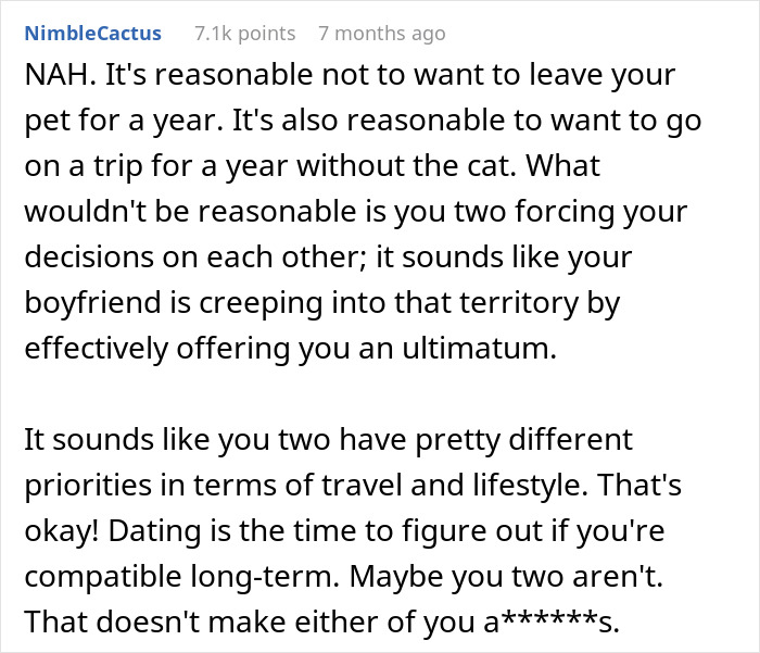 Woman Refuses To Leave Behind Her Cat To Travel Australia For A Year, Gets Dumped