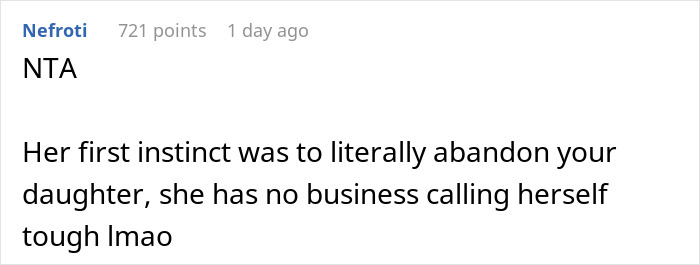 "You're Kind Of Useless In An Emergency": Woman Gets Ridiculed For Abandoning Her Baby In Danger