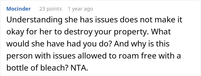 Man Asks If He’s Wrong For Involving Police After Neighbor’s Outrage Over Washing Underwear Man Asks If He’s Wrong For Involving Police After Neighbor’s Outrage Over Washing Underwear