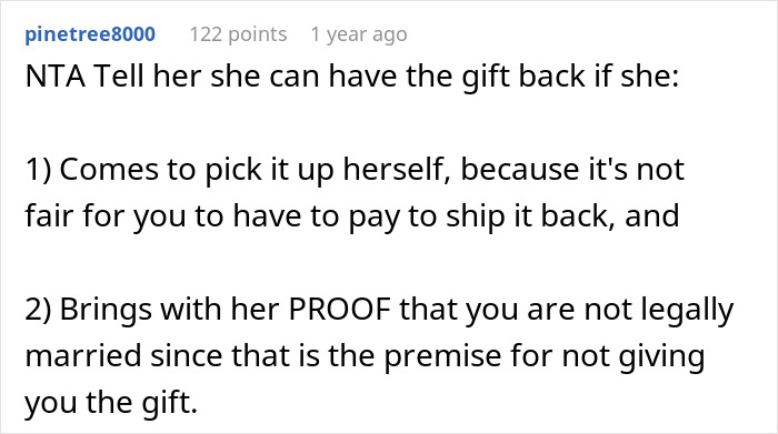 Aunt Asks Couple To Return Wedding Gift Because She Doesn&rsquo;t View Their Marriage As Real 