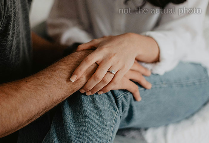 &ldquo;Feels Like Someone Messing With Your Body&rdquo;: Conjoined Twin Shares Intimate Lifestyle Details