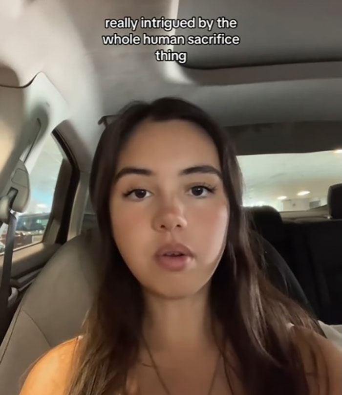 Woman Diagnosed As A &ldquo;Psychopath&rdquo; Reveals Morbid Childhood Interests