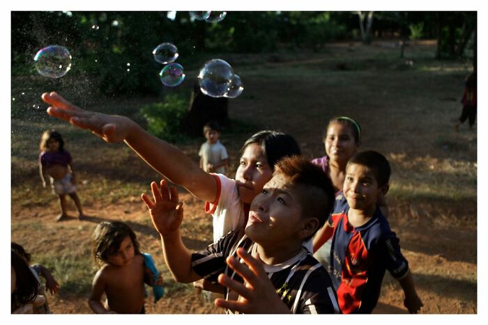 Daily Life In Paraguay Through The Lens Of Photographer Jorge Saenz (33 Pics)