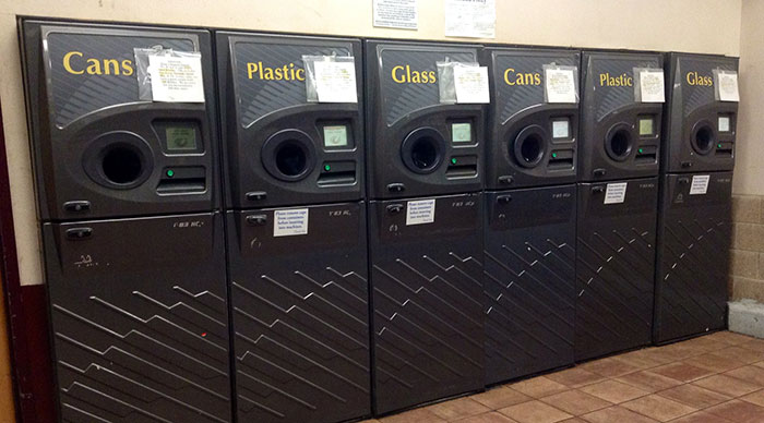 "Tilt-And-Turn Windows": 32 Things Travelers Were Impressed By In Other Countries