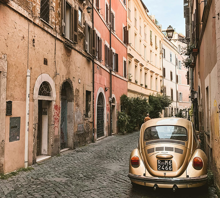 "Tilt-And-Turn Windows": 32 Things Travelers Were Impressed By In Other Countries