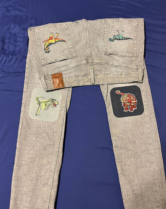 Asked Mom To Fix A Pair Of Pants I Ripped. She Did, But Also Added These Sweet Dinosaur Patches Without Asking. They’re Perfect