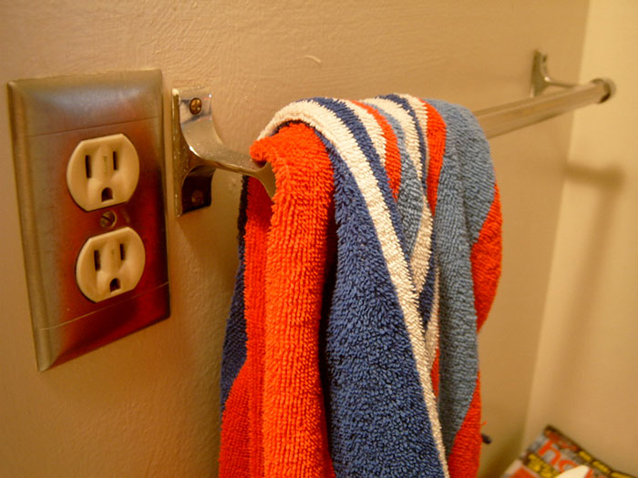 “He Thinks It’s Funny”: 30 People Anonymously Reveal The Most Disgusting Things Their Partners Do