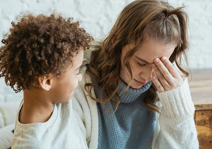 Man Tries To Have One Day Off, Wife “Forgets” Their Agreement, Is Shocked When He Just Leaves Man Tries To Have One Day Off, Wife “Forgets” Their Agreement, Is Shocked When He Just Leaves