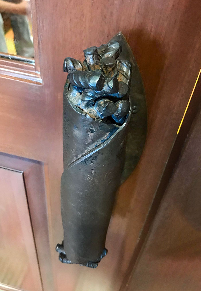 This Mexican Restaurant Has Rebar Wrapped In A Metal Tortilla As A Door Handle