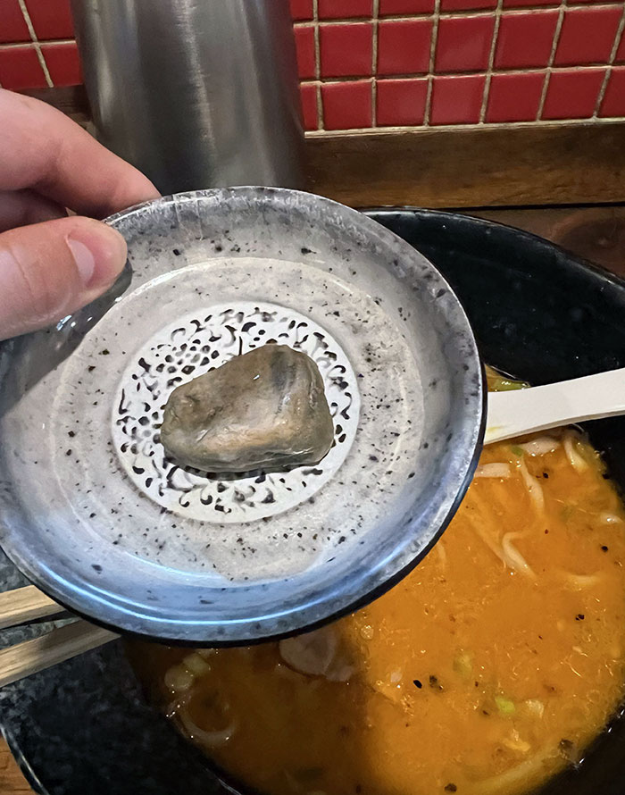 This Ramen Shop In South Korea Puts A Warm Rock In Your Ramen To Keep It Warm