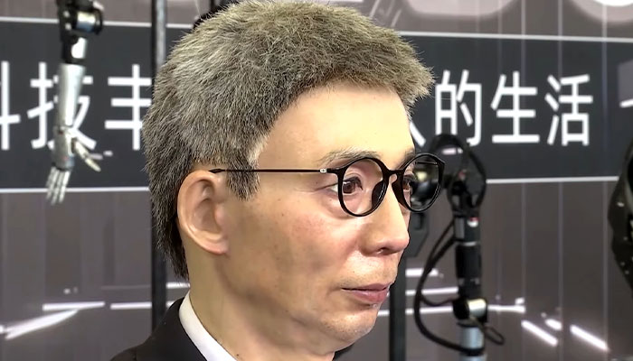 “The Future Is Coming”: People React To Viral Video Of Chinese Factory Producing Lifelike Robots “The Future Is Coming”: People React To Viral Video Of Chinese Factory Producing Lifelike Robots