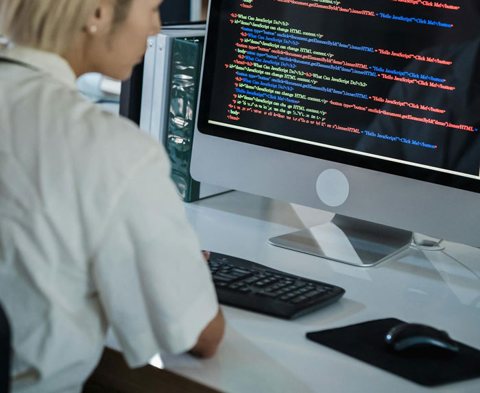 Woman Uses IP Address To Get Back At Hacker: "Kid Was Totally Freaking Out And Begging" Woman Uses IP Address To Get Back At Hacker: "Kid Was Totally Freaking Out And Begging"