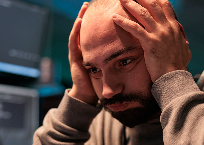 Middle Manager Thinks ChatGPT Can Replace Employees, Turns Out It Can Only Replace Him Middle Manager Thinks ChatGPT Can Replace Employees, Turns Out It Can Only Replace Him