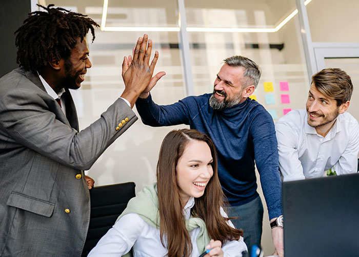 Middle Manager Thinks ChatGPT Can Replace Employees, Turns Out It Can Only Replace Him Middle Manager Thinks ChatGPT Can Replace Employees, Turns Out It Can Only Replace Him