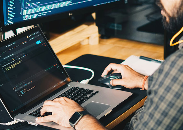 Upset Workers Stage "5:00 Zoom Exodus," Leaving Micromanager To Face Angry Bosses Alone