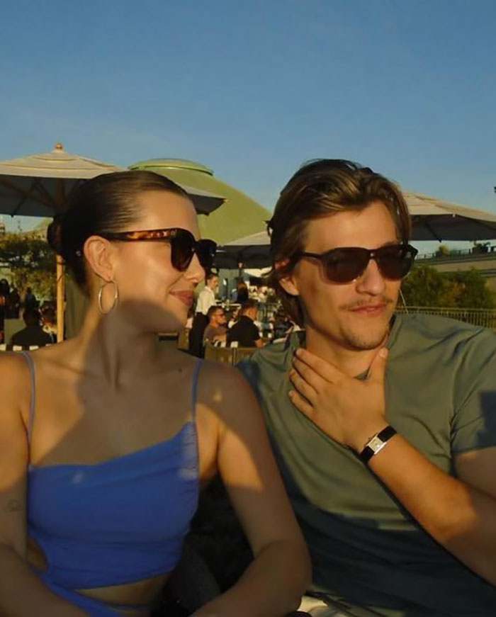 Millie Bobby Brown And Jake Bongiovi Married In “Romantic Affair” Attended By Father Jon Bon Jovi Millie Bobby Brown And Jake Bongiovi Married In “Romantic Affair” Attended By Father Jon Bon Jovi