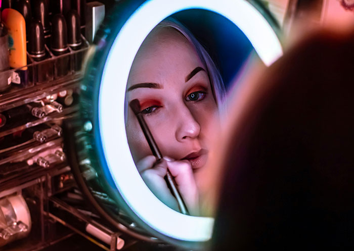 Brother Drags “Chauvinist Man-Baby” After He Goes Off On His Wife For Wearing More Makeup Brother Drags “Chauvinist Man-Baby” After He Goes Off On His Wife For Wearing More Makeup