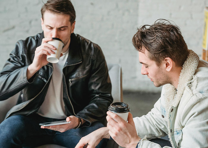 Brother Drags “Chauvinist Man-Baby” After He Goes Off On His Wife For Wearing More Makeup Brother Drags “Chauvinist Man-Baby” After He Goes Off On His Wife For Wearing More Makeup
