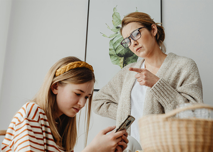 35 Disturbing Stories Of People Meeting Pure Evil In Human Form