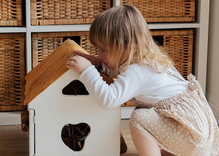 30 Nannies Share The Horror Stories That Made Them Say “Nope, I’m Out”