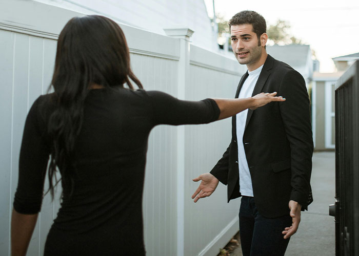 30 Nannies Share The Horror Stories That Made Them Say “Nope, I’m Out”