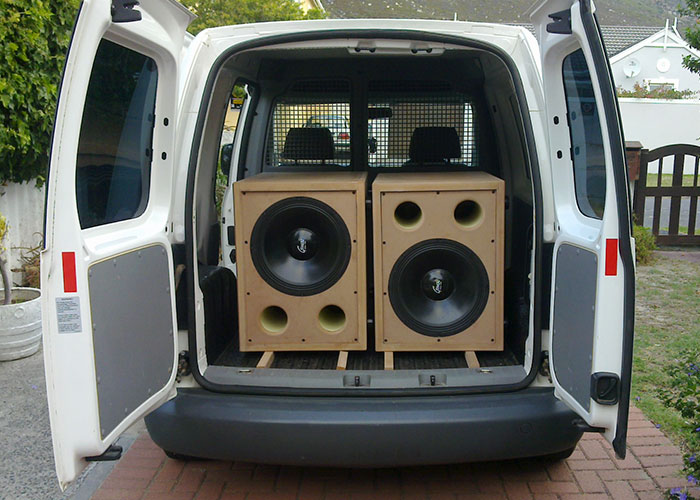 20 Times People Were Sick And Tired Of Their Loud Neighbors