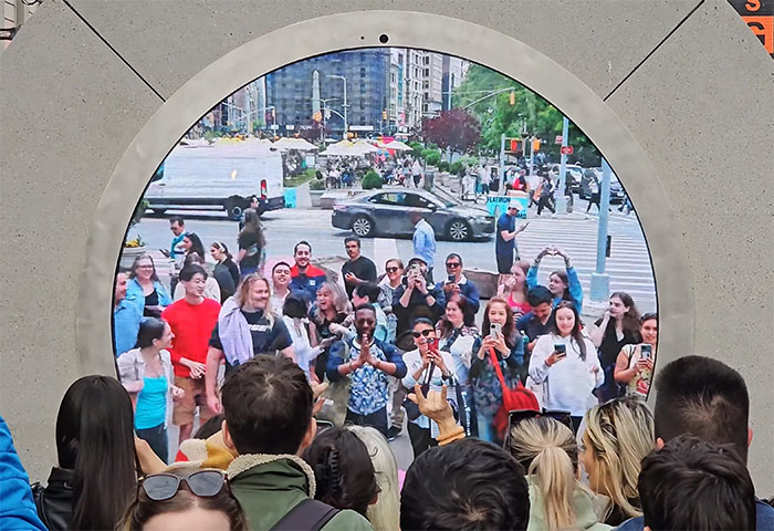 “This Is Why We Can’t Have Nice Things”: New Yorkers’ Rude Behavior Gets Dublin Portal Shut Down “This Is Why We Can’t Have Nice Things”: New Yorkers’ Rude Behavior Gets Dublin Portal Shut Down