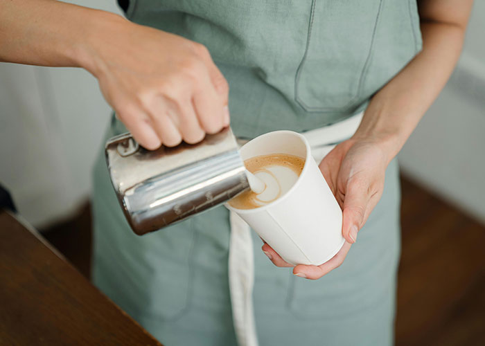 “A Bucket Of Coffee”: 30 Extremely American Things Visitors Have Seen And Experienced In The US