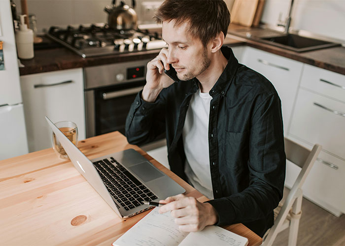 Woman&rsquo;s Food Order Is Lost And No One Recalls Serving Her, Manager Shocked To Learn What Happened