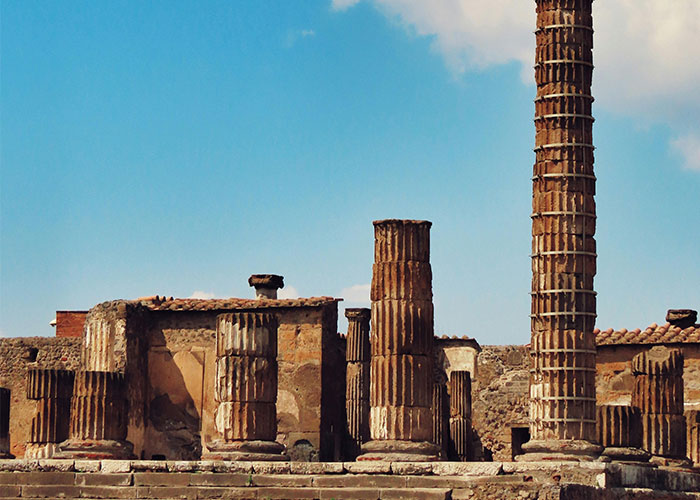 “What Tourist Attractions Are Not Overrated?”: 35 Places That Are Worth The Hype