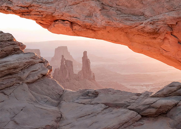 “What Tourist Attractions Are Not Overrated?”: 35 Places That Are Worth The Hype