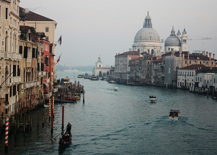 “What Tourist Attractions Are Not Overrated?”: 35 Places That Are Worth The Hype