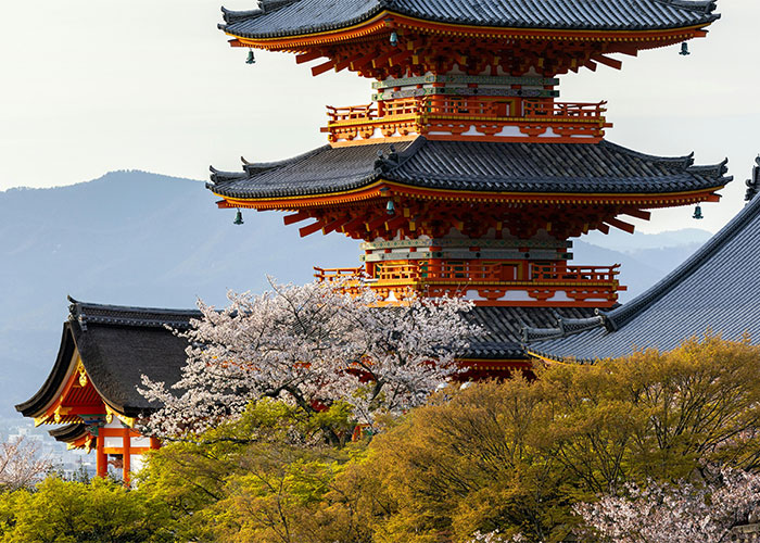 “What Tourist Attractions Are Not Overrated?”: 35 Places That Are Worth The Hype