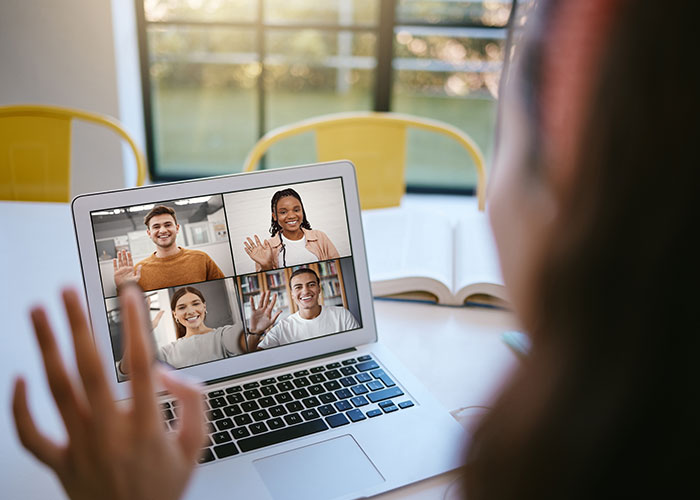 Coworker Keeps Mocking Woman Over Her Large Chest, It Finally Backfires On Her