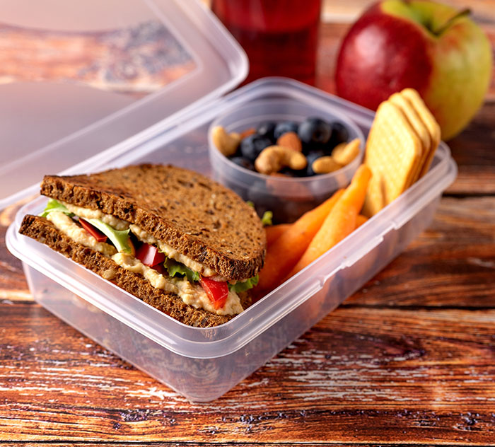 Woman Sparks Viral Debate With List Of Things She Won't Do For Her Husband Woman Sparks Viral Debate With List Of Things She Won't Do For Her Husband