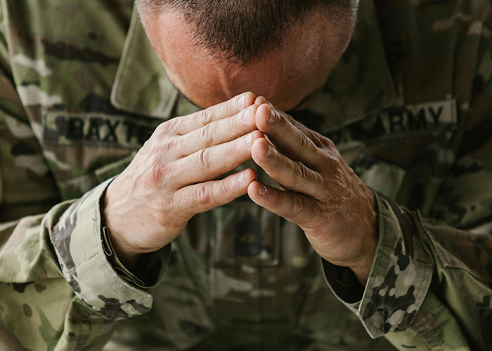 “People Who Escaped Death By Complete Luck. What Happened?” (30 Answers)