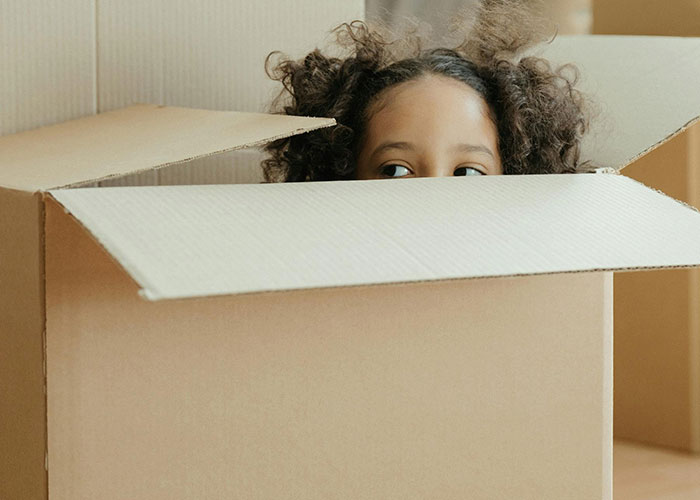 “People Who Escaped Death By Complete Luck. What Happened?” (30 Answers)